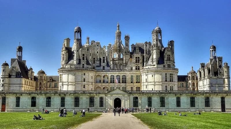 Château de Chambord reflected in the Cosson river at dawn — one of France's greatest châteaux