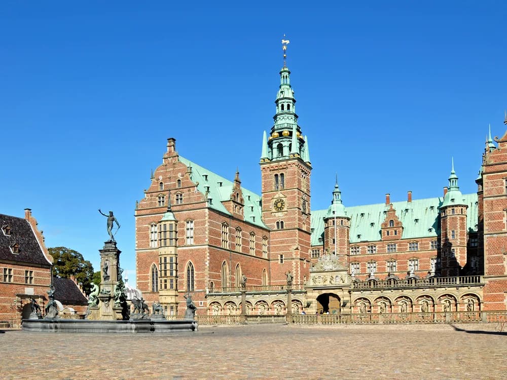 Frederiksborg Castle on its lake at Hillerød, the finest Renaissance palace in Scandinavia, Denmark