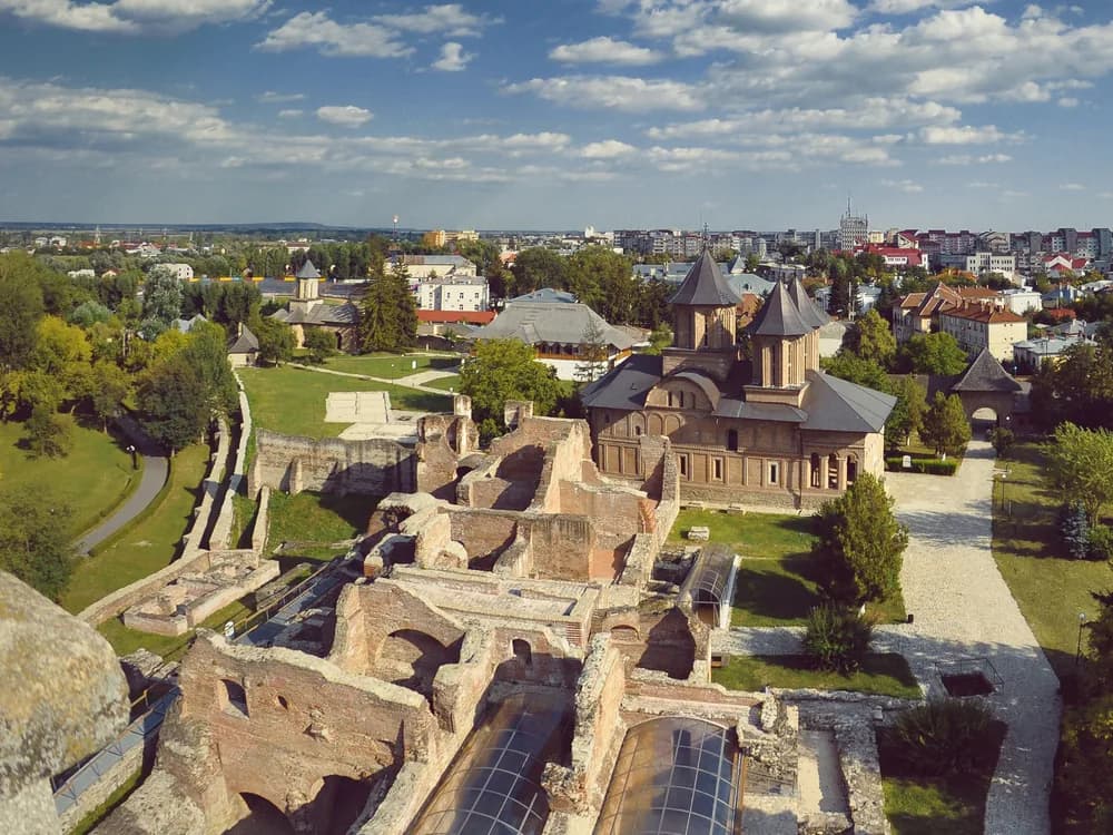 Chindia Tower (Turnul Chindiei) at the Curtea Domnească of Târgoviște — the 15th-century tower built by Vlad the Impaler at the medieval capital of Wallachia