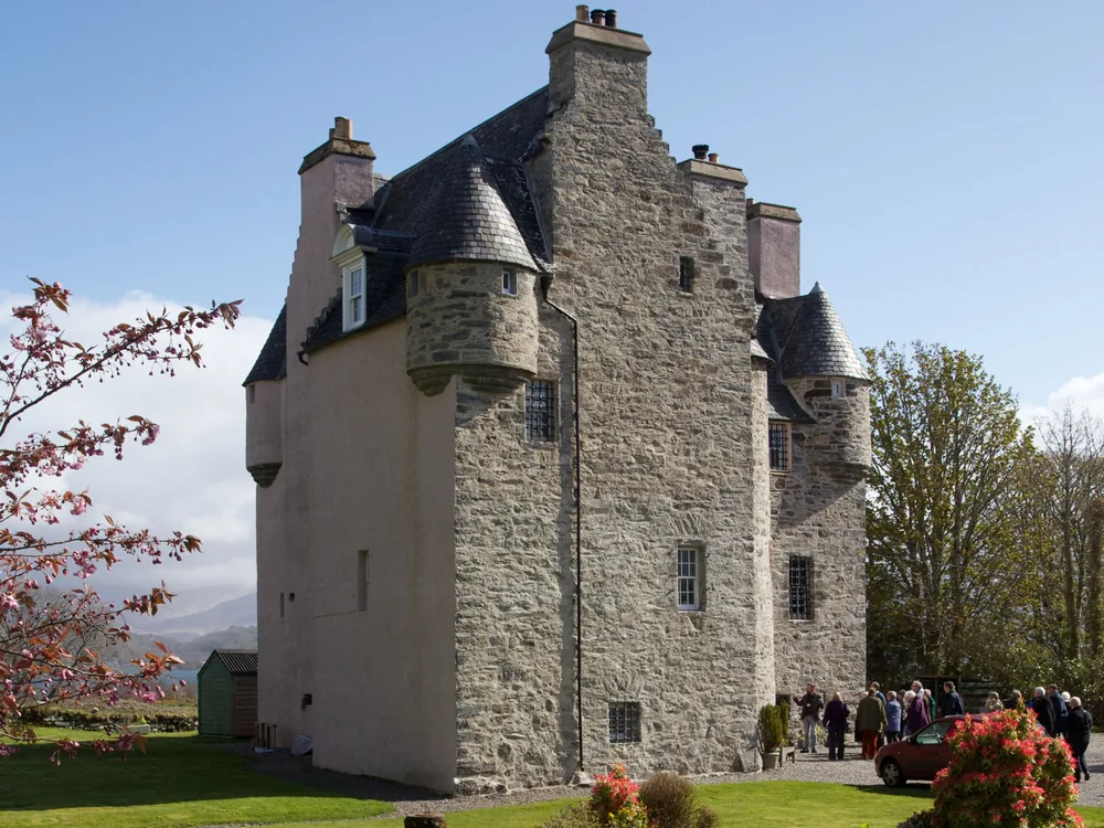 Barcaldine Castle on the shore of Loch Creran in Argyll, Scotland, built 1601-1609 by Black Duncan Campbell