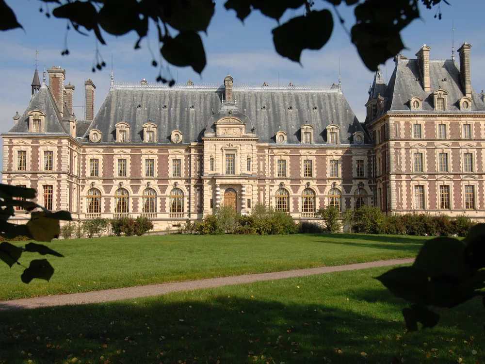 Château de Villersexel, a late-19th-century château personally hosted by its owning baron, Villersexel, Franche-Comté, France