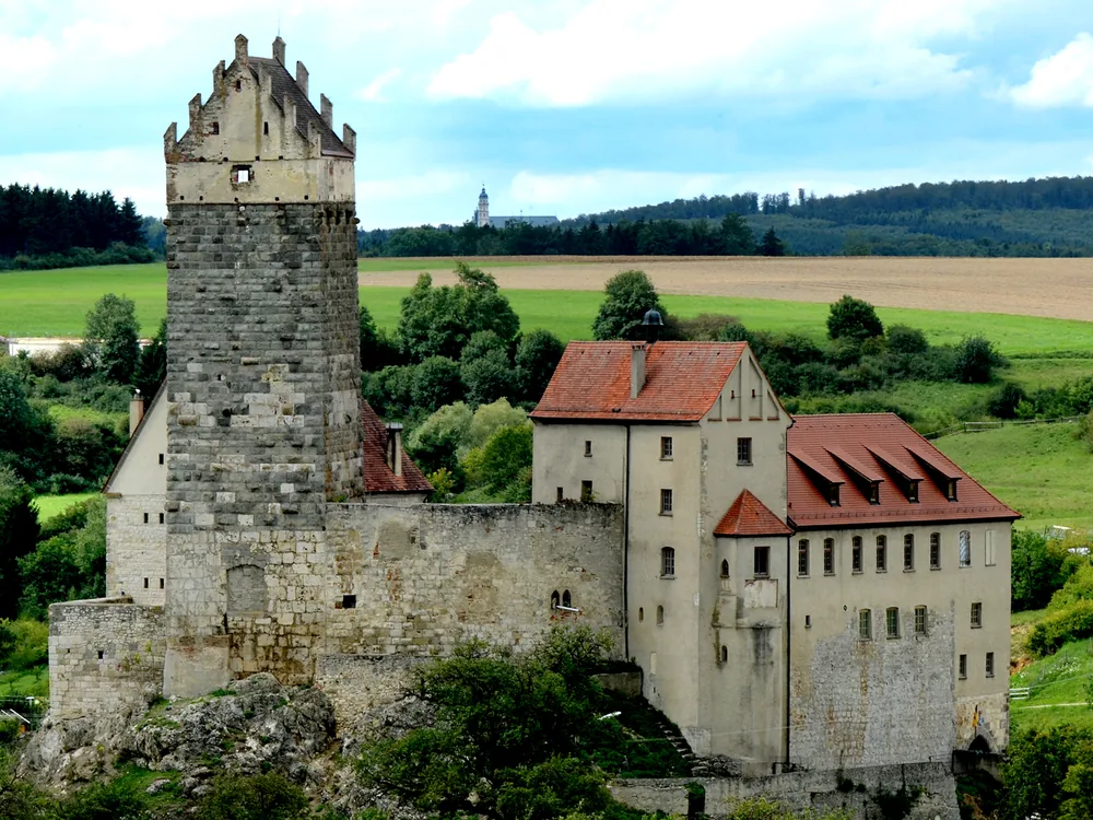 Katzenstein Castle (Burg Katzenstein) in Dischingen, Baden-Württemberg, Germany, a Romanesque castle complex