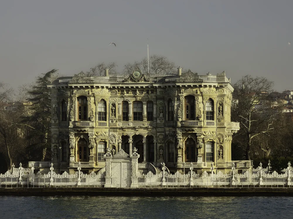 Küçüksu Palace (Küçüksu Kasrı) on the Asian shore of the Bosphorus, Istanbul — the 1857 Ottoman Baroque imperial pavilion designed by Nikoğos Balyan with ornamental fountain, Beykoz, Istanbul, Turkey