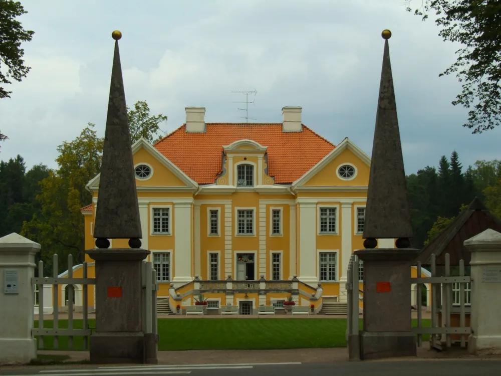 Palmse Manor in Lahemaa National Park, Estonia — the fully restored 18th-century Baroque manor of the von der Pahlen family, with formal garden and the national park visitor centre, on the site of a 13th-century Cistercian convent